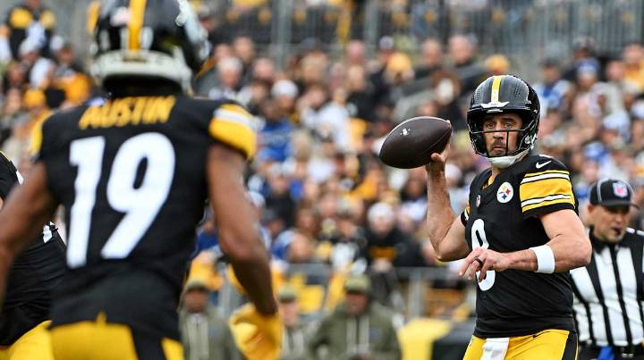 Steelers reunite Aaron Rodgers with old Packers receiver