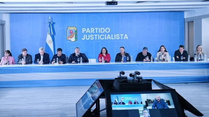 En medio de las internas, el PJ nacional se reúne para unificar la estrategia contra las reformas que impulsa Milei