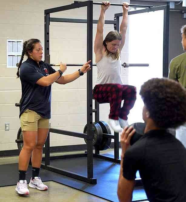 Gravette gym teacher named America’s fittest educator by CrossFit