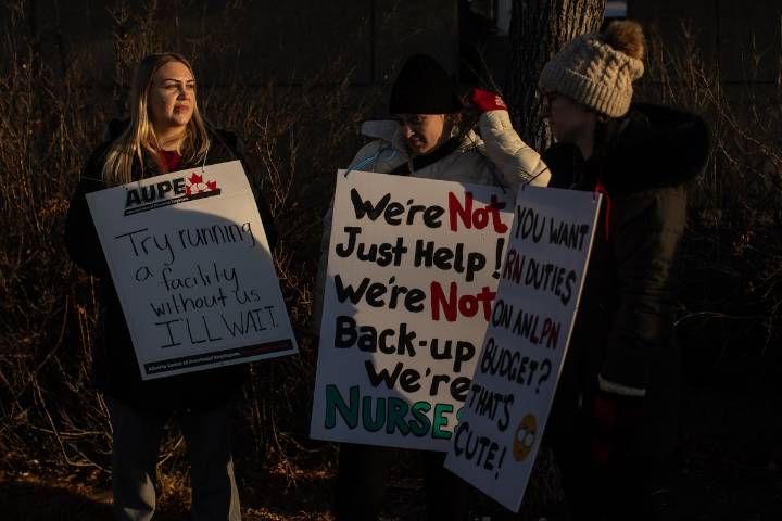 Alberta health workers ratify new collective agreement