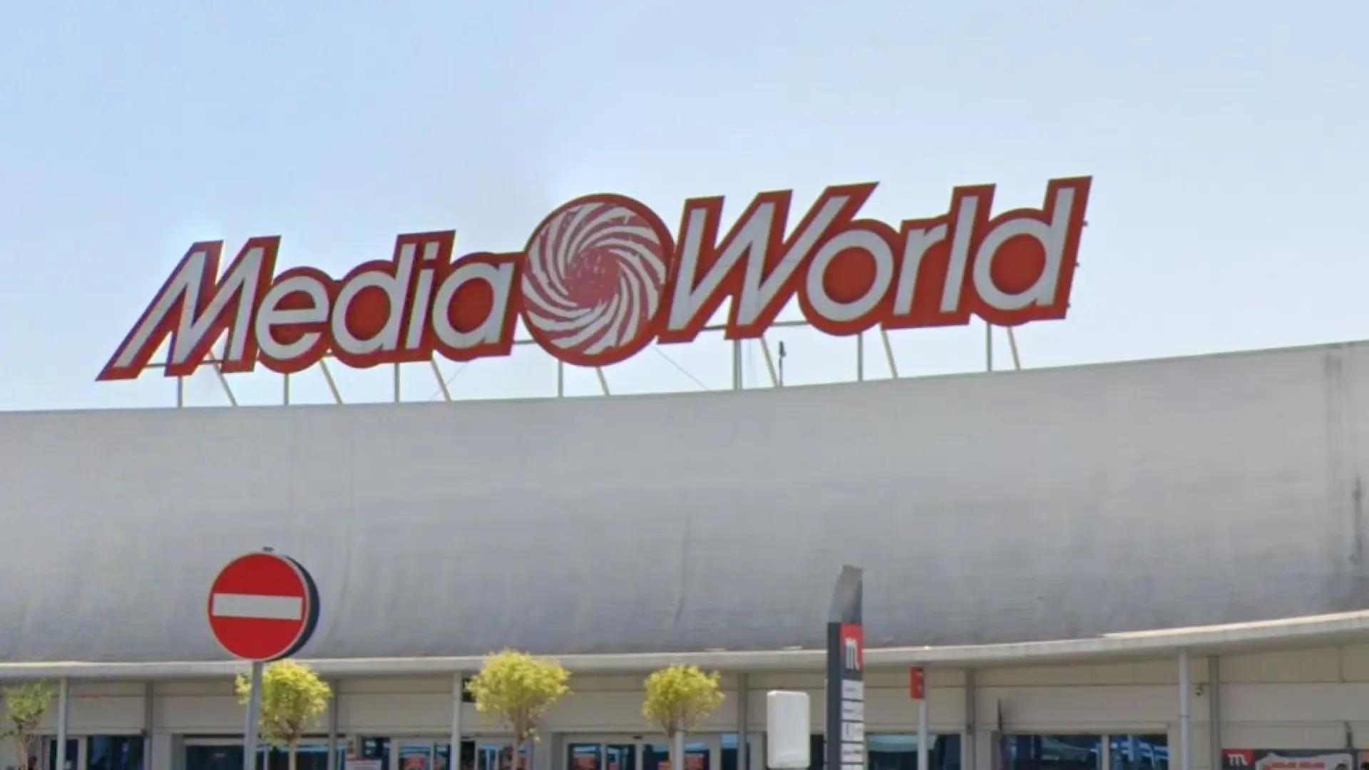 Media Markt vende iPads a 15 euros por error y pide a los clientes que los devuelvan o paguen su precio real