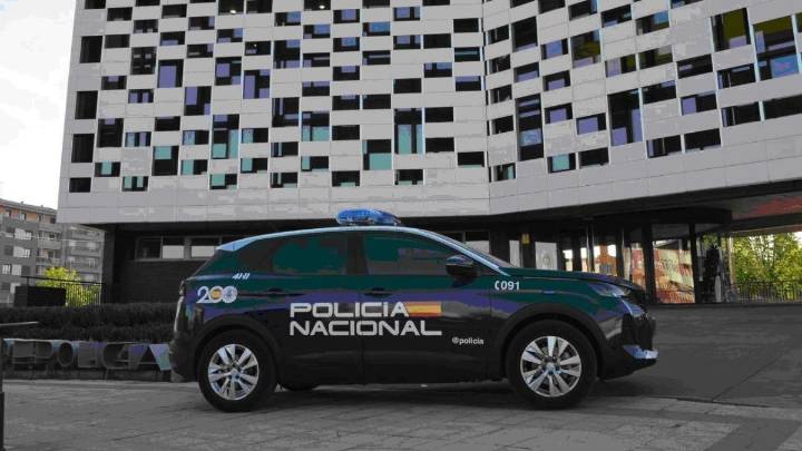 Una intervención policial en San Andrés de Rabanedo termina con un tiro al aire