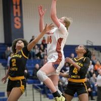 State-ranked Wakeland cracks top 10 with hot start