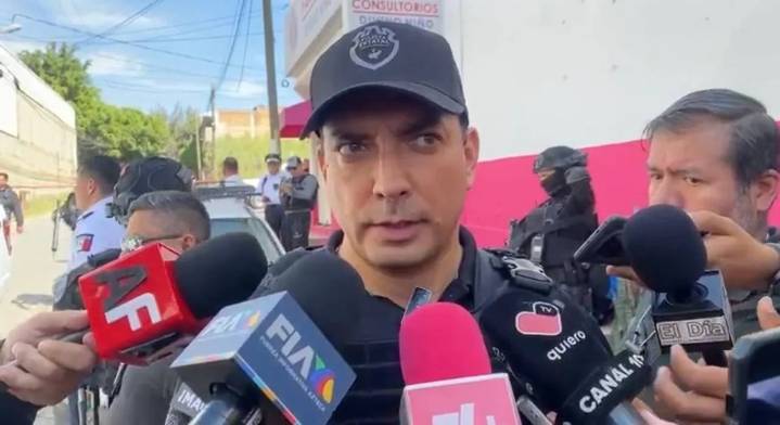 Avanza investigación por el asesinato de dos agentes viales en El Salto, Jalisco