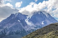 Autoridades confirman que aumenta a cinco la cantidad de turistas muertos por tragedia en Torres del Paine