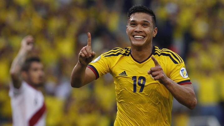 “Vengan de a uno”: nuevos detalles sobre la vez que Teo Gutiérrez, ex Cruz Azul, sacó un arma en Argentina