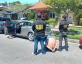 Atrapan a un ladrón que usaba inhibidores para entrar a los autos