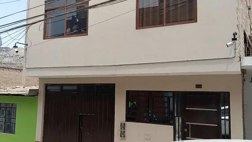 Ate: delincuentes balearon dos casas de la zona Huaycán [VIDEO]