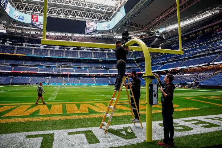 Un transatlántico llamado NFL: cómo meter a 72 jugadores en un vestuario de fútbol