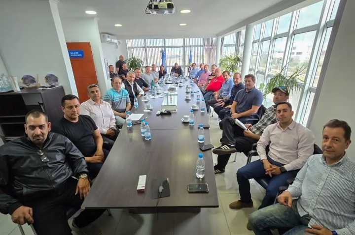 Reactivación en marcha: SIPGER y operadoras definen una hoja de ruta común para fortalecer la actividad petrolera en el norte de Santa Cruz