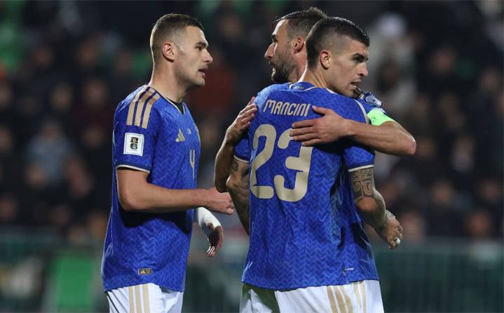 0-2. Italia retrasa lo inevitable