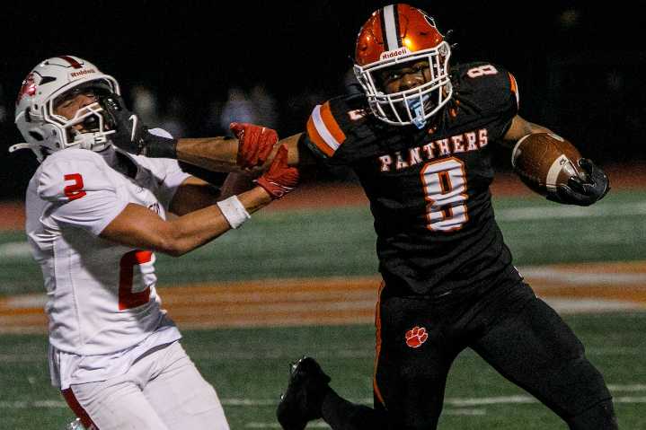 Legend Johnson, Central York dominate Wilson, return to District 3 6A football final