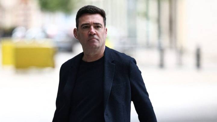 Burnham says government ignoring northern rail plans is 'insulting'