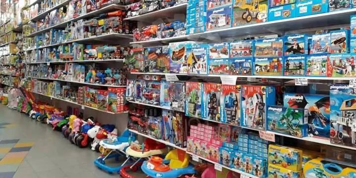 ¿Navidad cara? Aranceles a China podrían dejar a Santa Claus sin juguetes en 2025