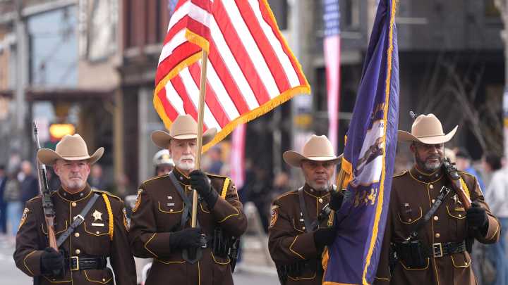 See what is open, closed on Veterans Day in Kentucky