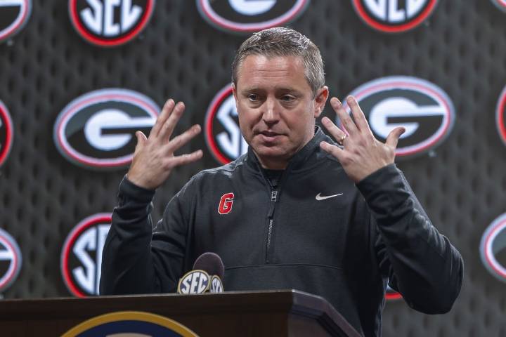 Deadspin | Georgia begins season strong with rout of Bellarmine