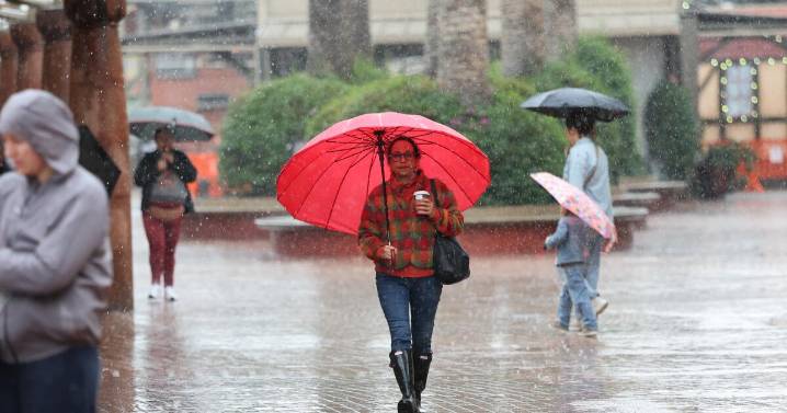 Sudden shift bringing big rain to L.A. this afternoon; flooding, mudslides possible