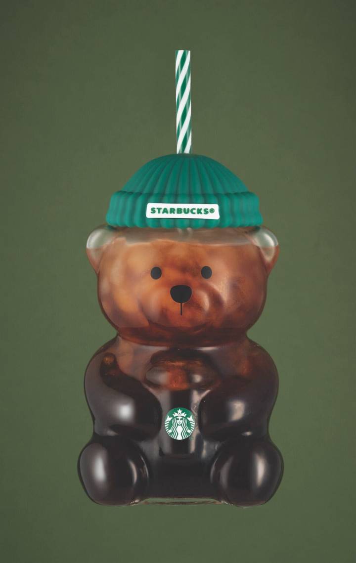 A Starbucks saga in NYC: the bear cup, Boyu Capital and Hello Kitty