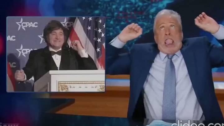 Siguen burlando a Milei en la TV estadounidense: "Un duende paj... elefantes"