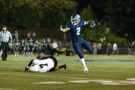 Watch live: Grants Pass vs. Lake Oswego in Oregon high school football 6A playoffs Round 2/state quarterfinals (11/14/2025)