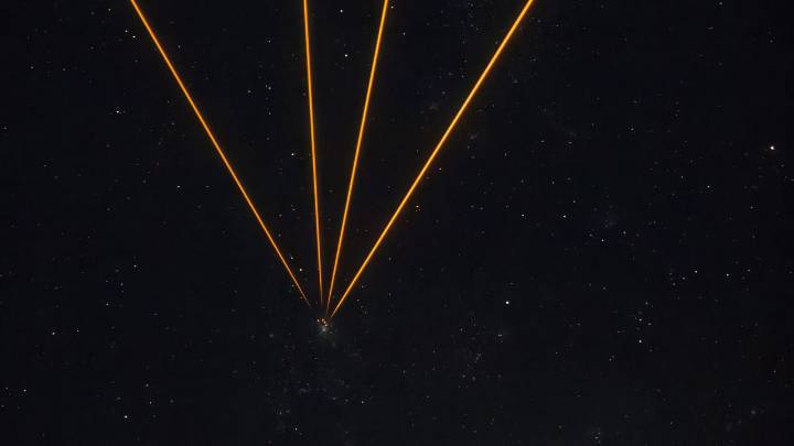 Lasers target the Tarantula Nebula with 'artificial stars' | Space photo of the day for Nov. 19, 2025