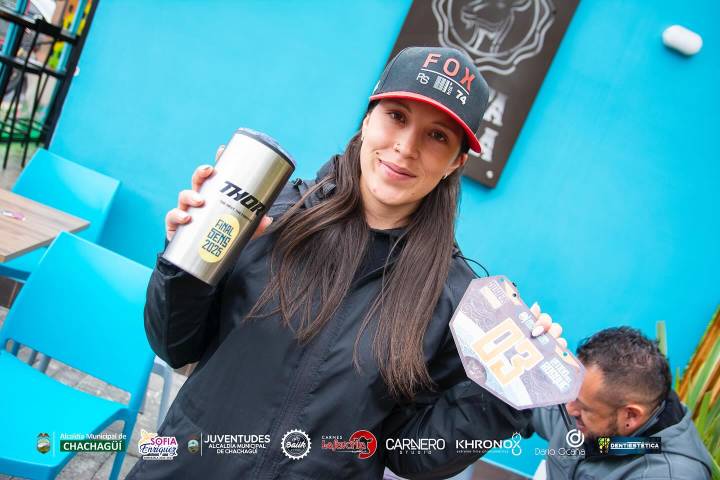 Angely Portilla, campeona departamental de enduro