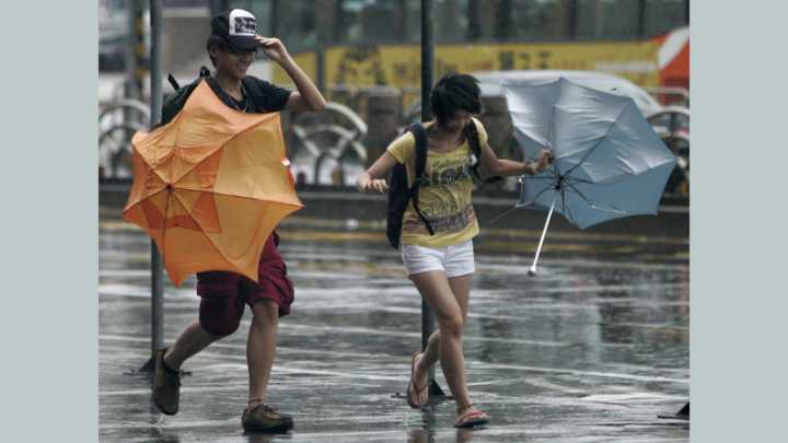 Typhoon Fung-Wong approaches Taiwan, schools and offices closed amid heavy rain alert