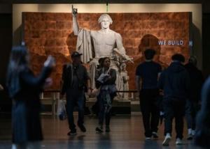 ‘So happy’: Tourists flock to Washington museums after US shutdown