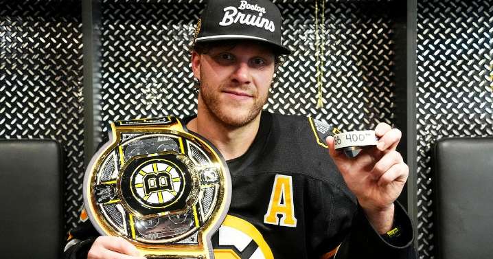 Pastrnak scores twice, hits 400-goal milestone as Bruins beat Maple Leafs for 7th straight win