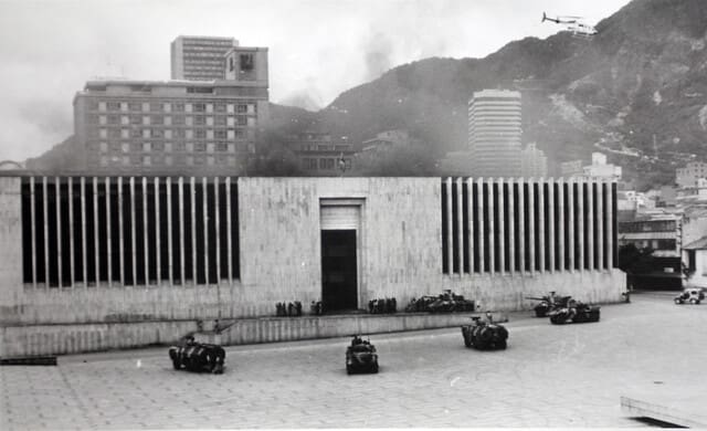 ACORE rinde homenaje a los héroes caídos a 40 años de la toma del Palacio de Justicia