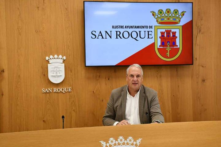 Ruiz Boix reprocha a la Junta su "inversión invisible" en la sanidad de San Roque