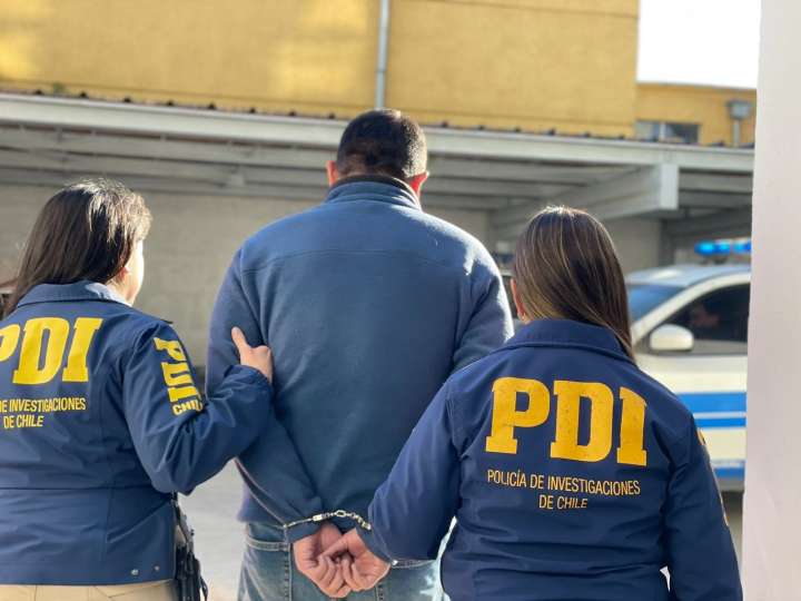 Capturado en la vía pública: detienen a prófugo condenado a 10 años de cárcel por abuso sexual contra menor en Linares