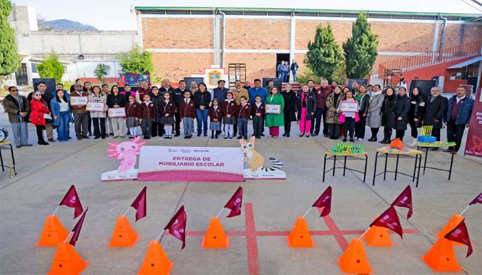 Entregan más obras y mobiliario para escuelas en Morelos, Villa del Carbón y Nicolás Romero