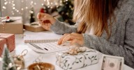 How to set a realistic holiday gift budget