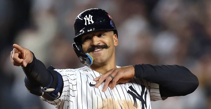 Trent Grisham accepts qualifying offer from Yankees