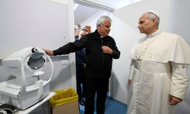 El Papa inaugura en San Pedro el Ambulatorio «San Martino» para los más necesitados