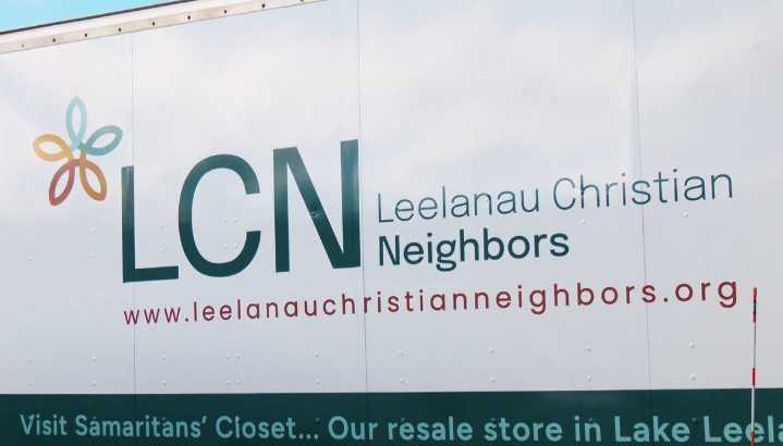 Anderson’s Market donates 1,000 pounds of food to Leelanau Christian Neighbors