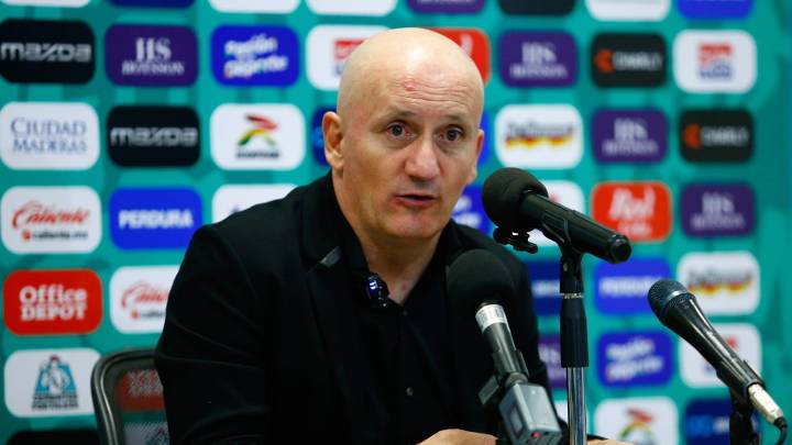 Pablo Repetto asoma con lista de refuerzos en mano: revelan pedido que le hizo a Santa Fe