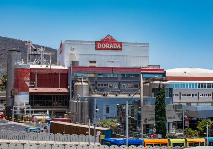 Cervecera de Canarias invierte 41 millones en modernizar sus plantas