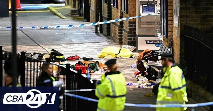 Diez apuñalados y dos detenidos en un tren que se dirigía a Londres