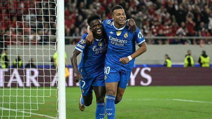 El Real Madrid sufre para ganar en la Champions a pesar de los cuatro goles de Mbappé