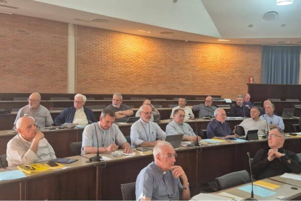 INTERCAMBIO PASTORAL! Obispos de Goya en la 127ª Asamblea Plenaria de la CEA