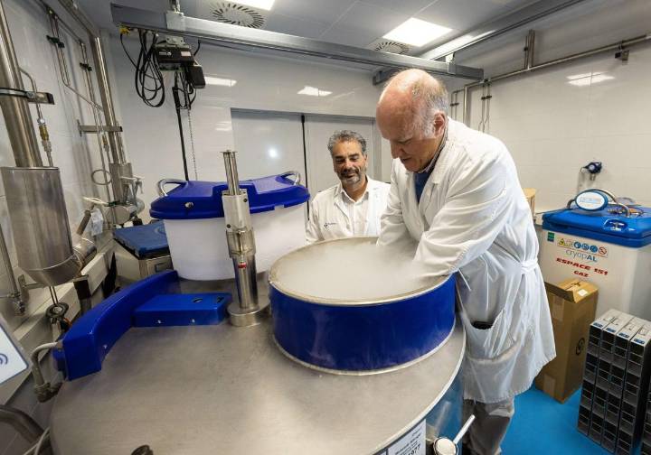 El Hospital Donostia producirá sus propias terapias CAR-T contra el cáncer con las que se ahorrará 230.000 euros por paciente