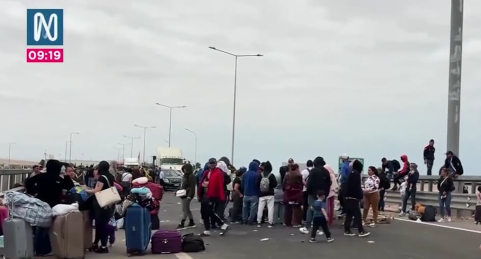 Migrantes sin documentos bloquean el paso Tacna–Arica y paralizan el tránsito fronterizo