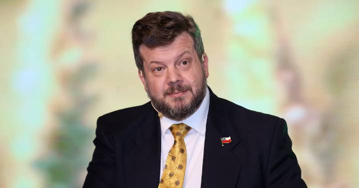 Kaiser anuncia plebiscito “para que Chile decida si quiere continuar con esto de los exonerados, los falsos exonerados” si es electo