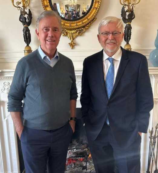 El ex primer ministro de Australia Kevin Rudd visitó Hartford y participó en un evento del World Affairs Council