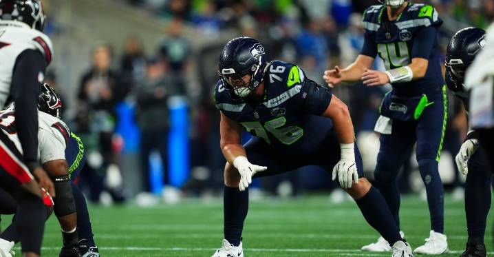 Grey Zabel out, Christian Haynes in for Seahawks final drive