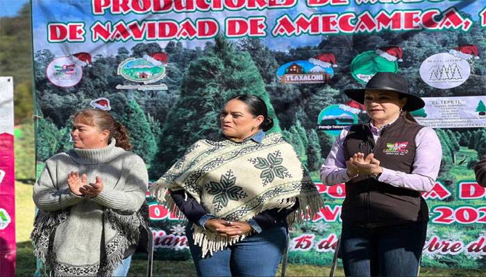 Ivette Topete inauguró la temporada navideña 2025, con el inicio del “Corte de Árbol Navideño”