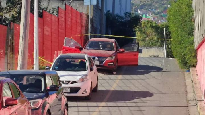 Asesinan a balazos a trabajador del IMSS en la colonia Nuevo Repueblo en Monterrey, Nuevo León