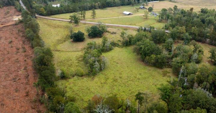 Louisiana group challenges law for CO2 storage under private land